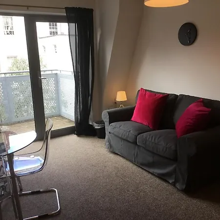 Pembroke Court *